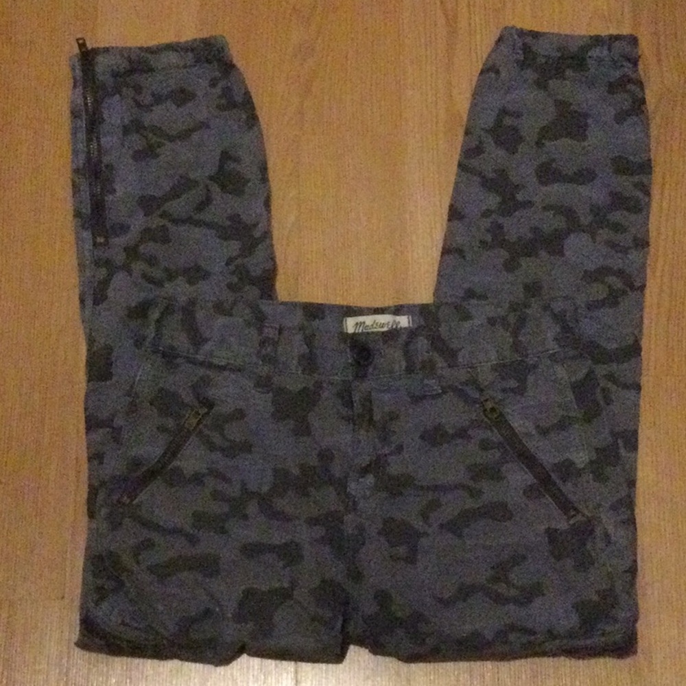 Like New Madewell Camo Moto Joggers